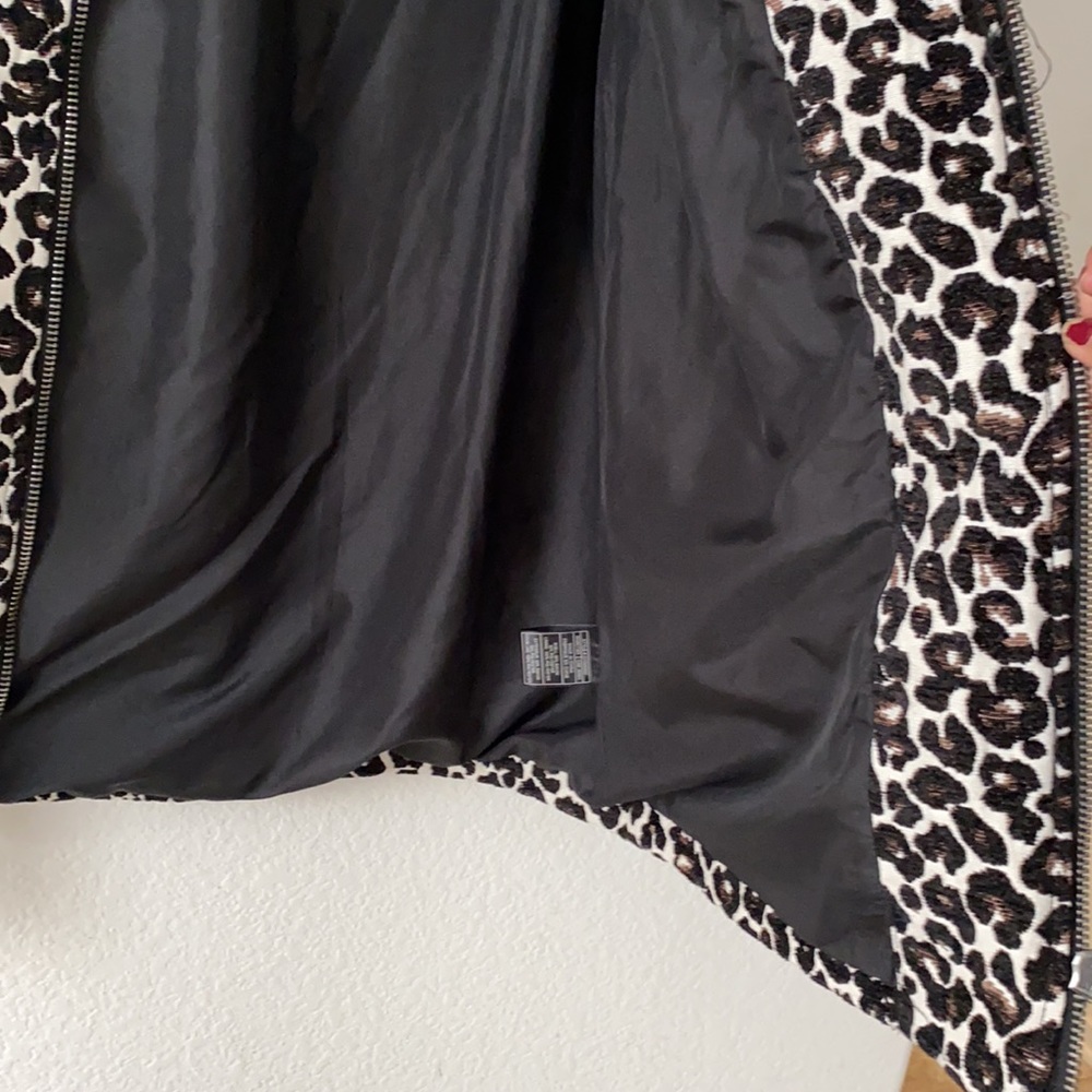 Leopard coat - Picture 6 of 8